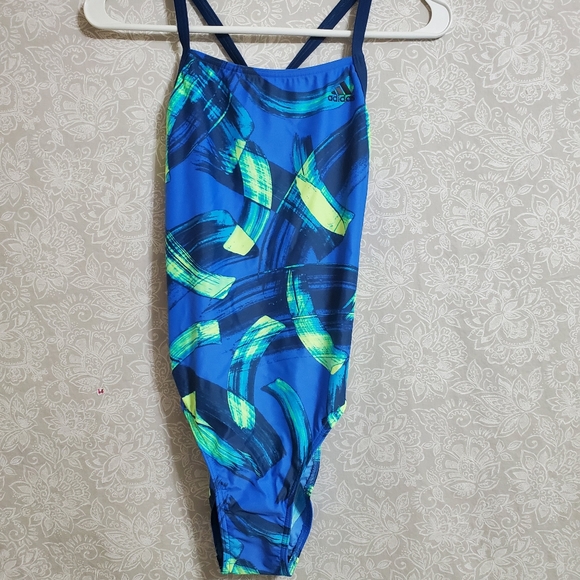 Adidas fit suit Par size 34 one piece